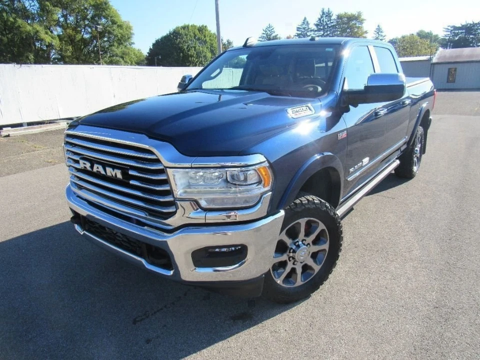 2022 Ram 2500 - Image 3 of 12