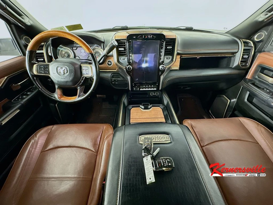 2022 Ram 2500 - Image 10 of 24