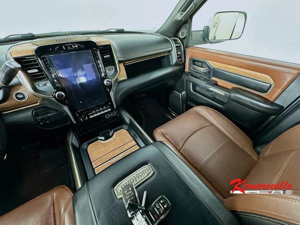 2022 Ram 2500 - Image 11 of 24