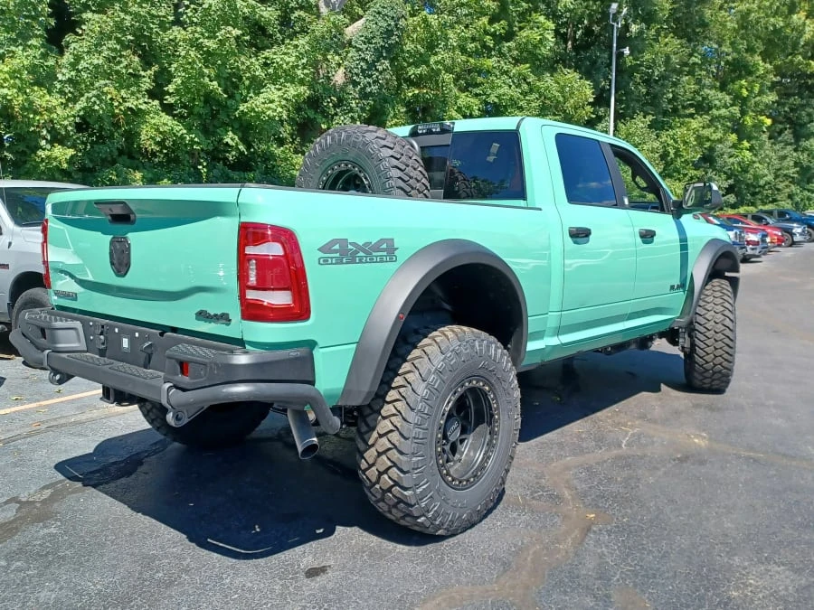 2022 Ram 2500 - Image 3 of 25