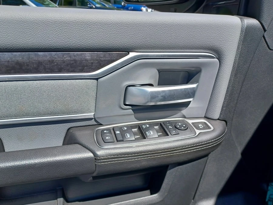 2022 Ram 2500 - Image 18 of 25