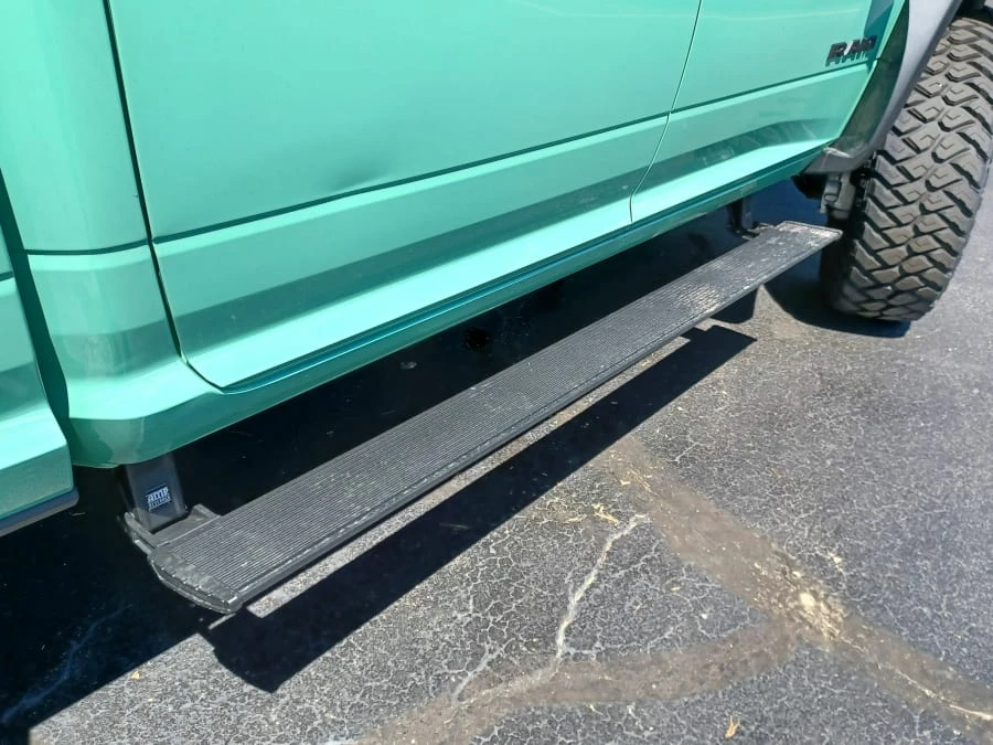 2022 Ram 2500 - Image 6 of 25
