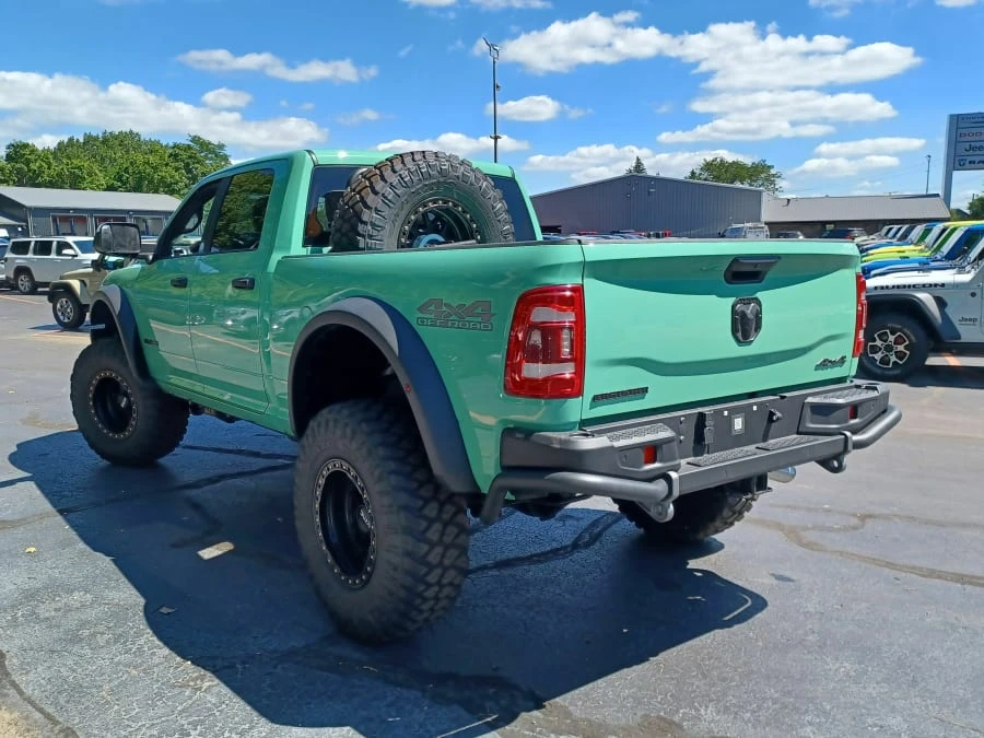 2022 Ram 2500 - Image 10 of 25