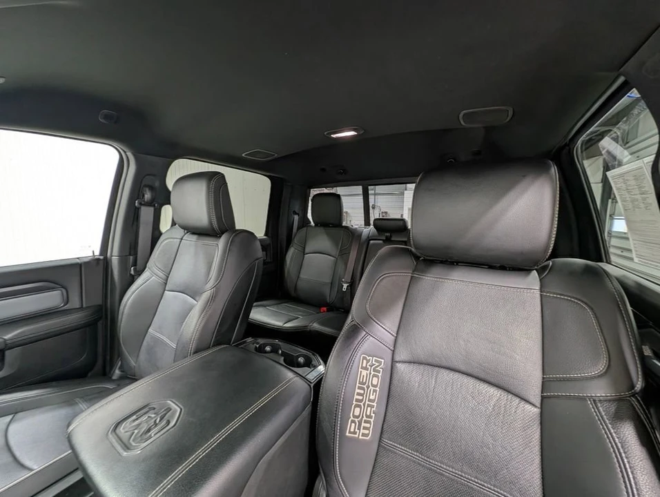 2022 Ram 2500 - Image 15 of 30