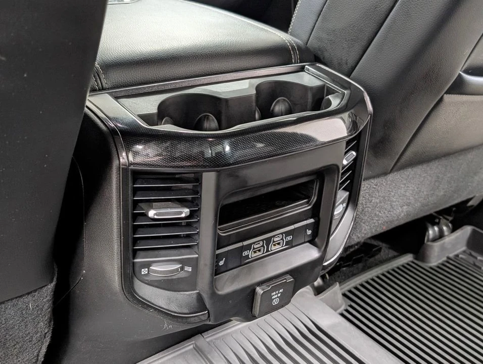 2022 Ram 2500 - Image 18 of 30