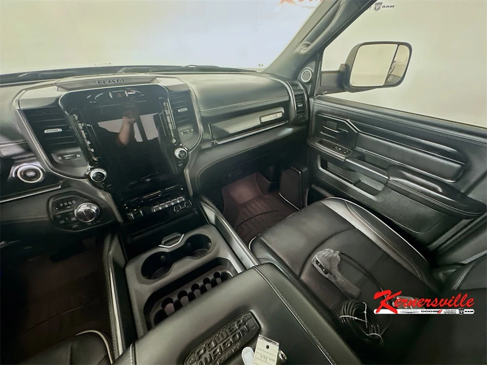 2022 Ram 2500 - Image 11 of 21