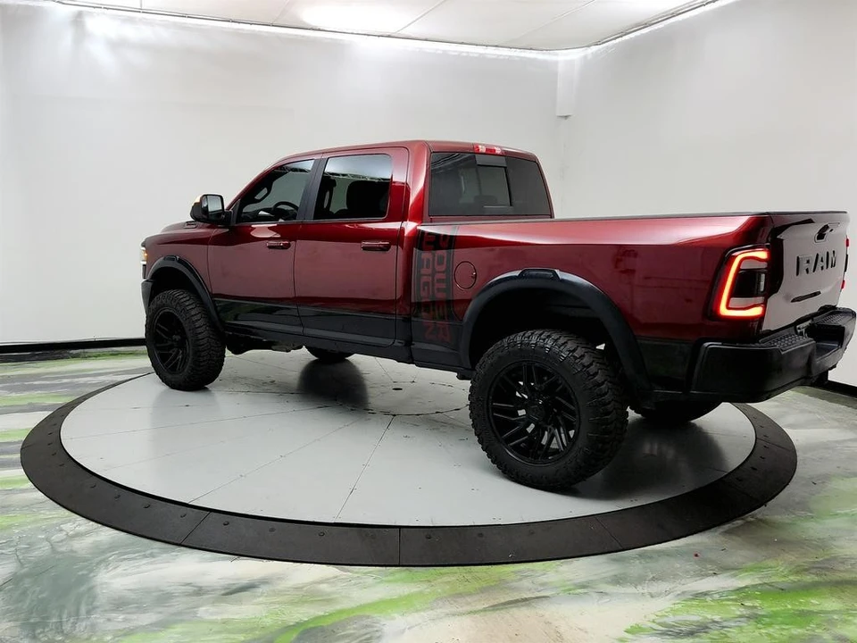 2022 Ram 2500 - Image 7 of 31