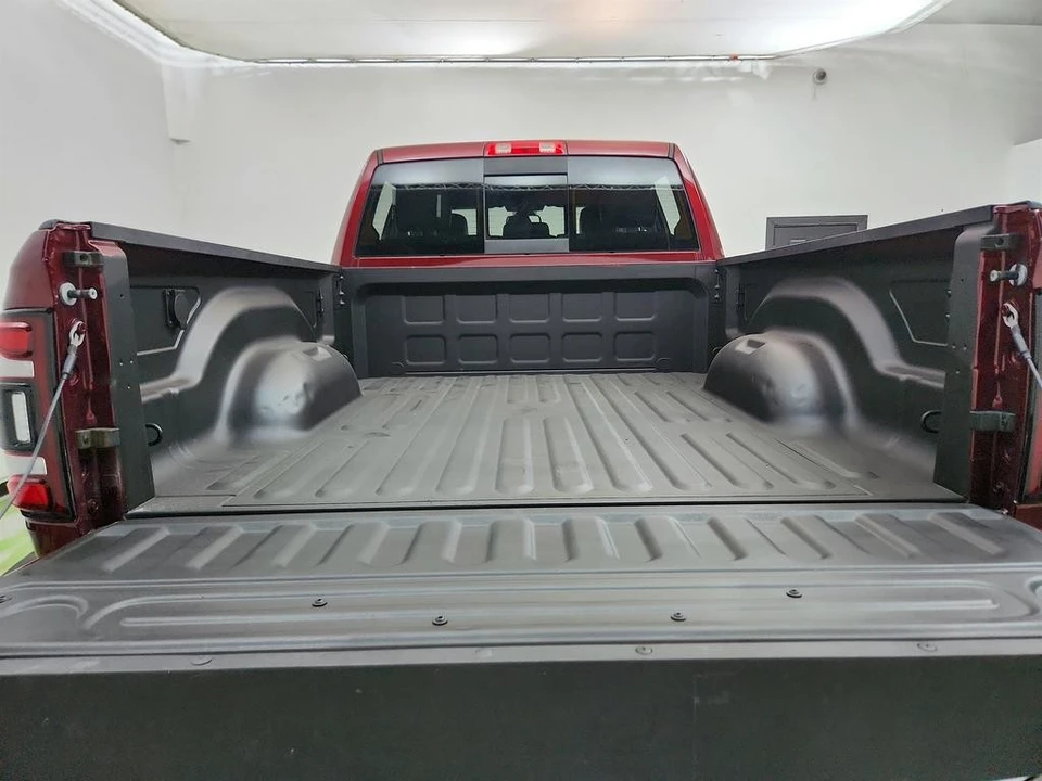 2022 Ram 2500 - Image 28 of 31