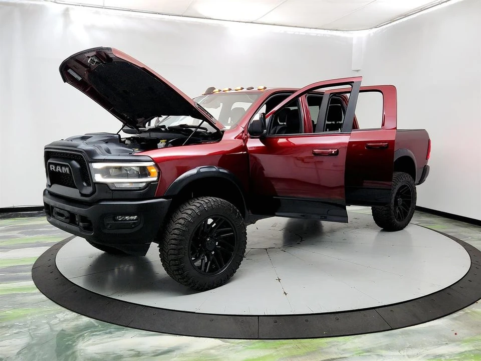 2022 Ram 2500 - Image 9 of 31