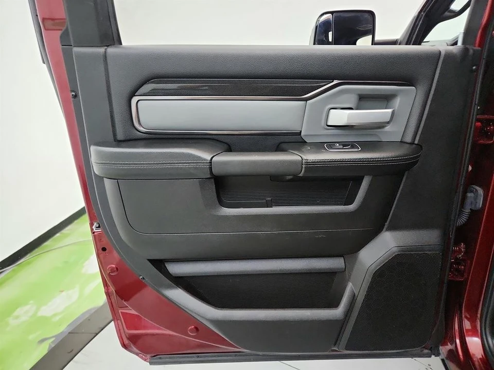 2022 Ram 2500 - Image 22 of 31