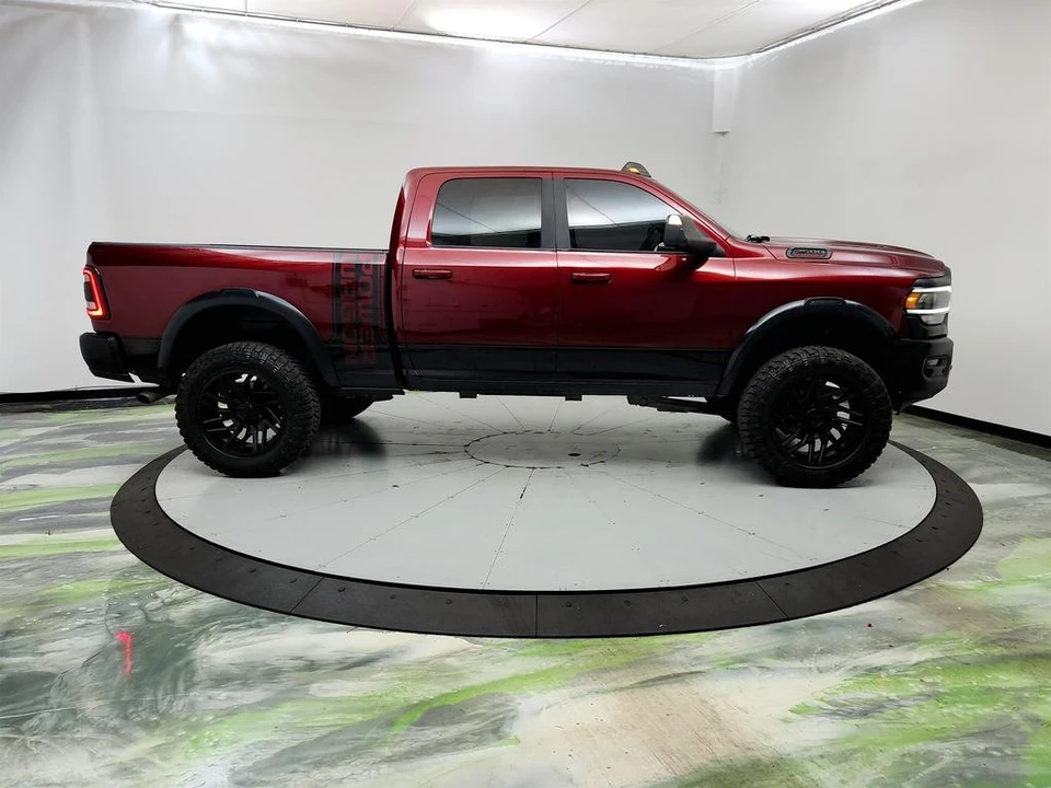 2022 Ram 2500 - Image 4 of 31