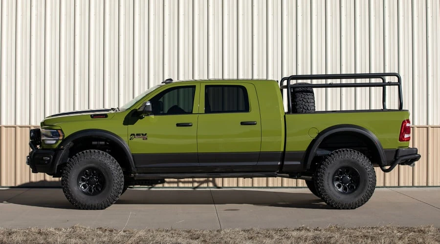 2022 Ram 2500 - Image 2 of 30