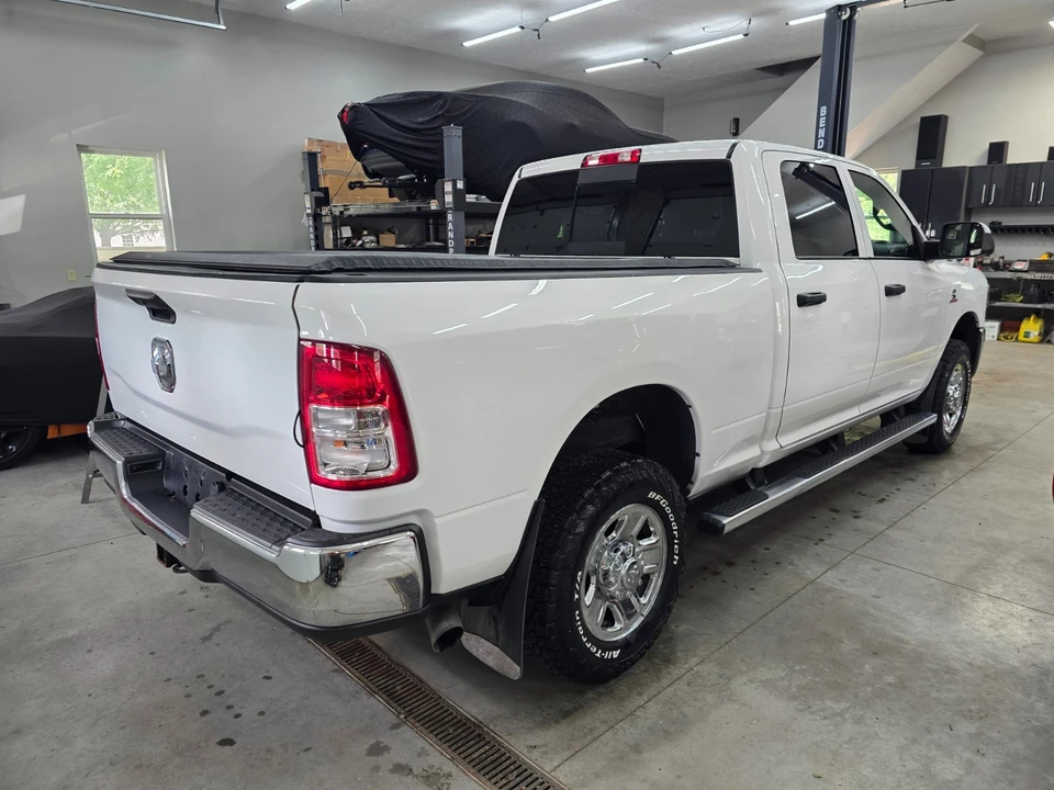 2022 Ram 2500 - Image 7 of 21