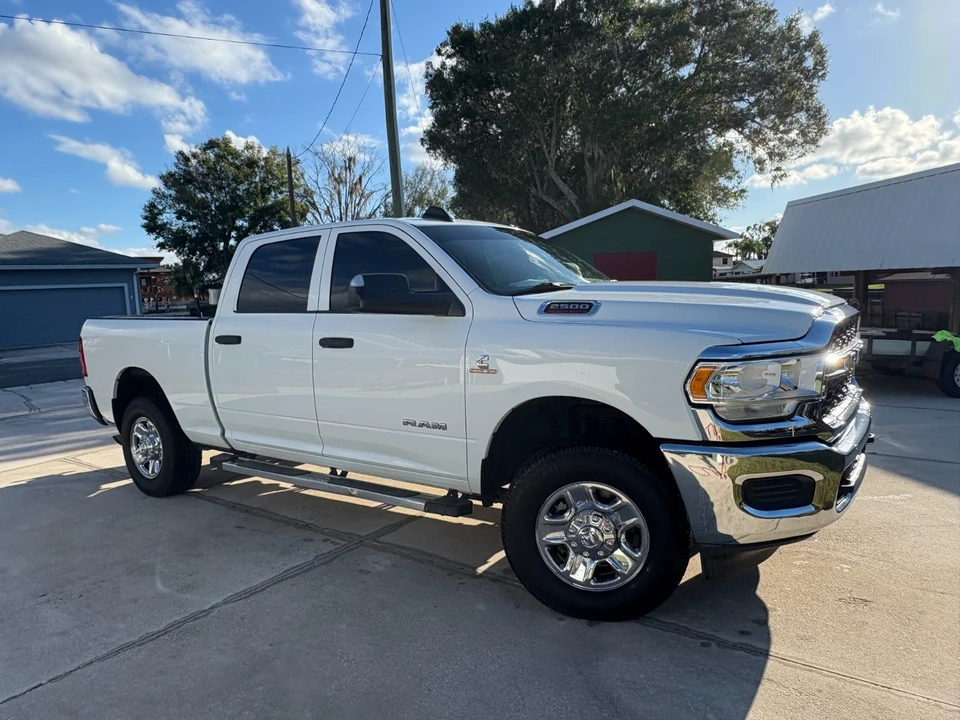 2022 Ram 2500 - Image 3 of 9