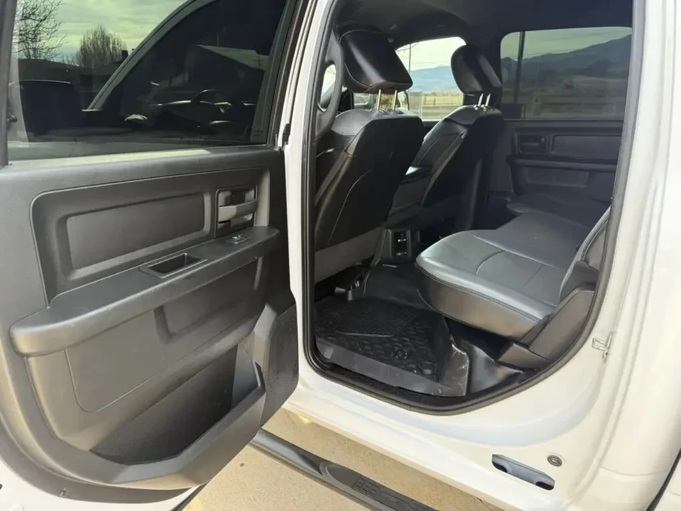 2022 Ram 2500 - Image 7 of 13