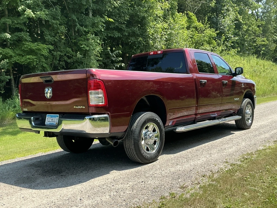 2022 Ram 2500 - Image 4 of 15