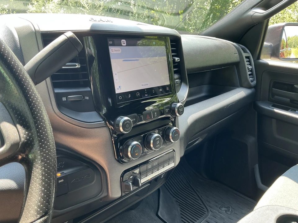 2022 Ram 2500 - Image 10 of 15