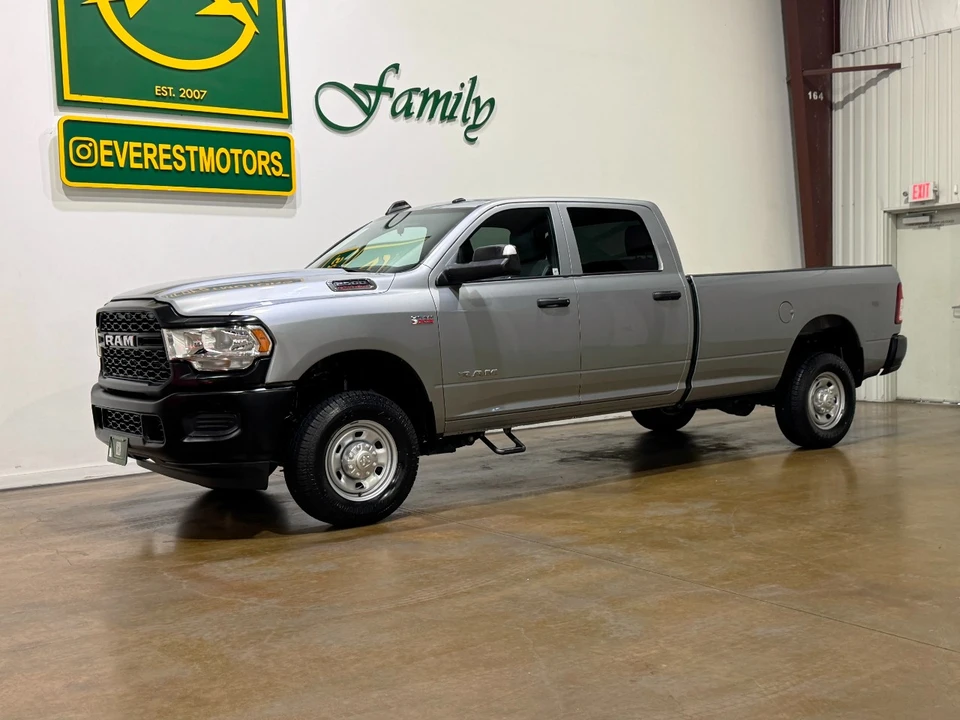 2022 Ram 2500 - Image 3 of 12