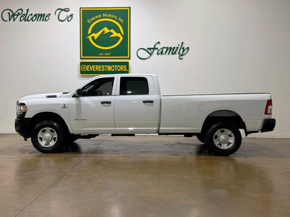 2022 Ram 2500 - Image 5 of 31