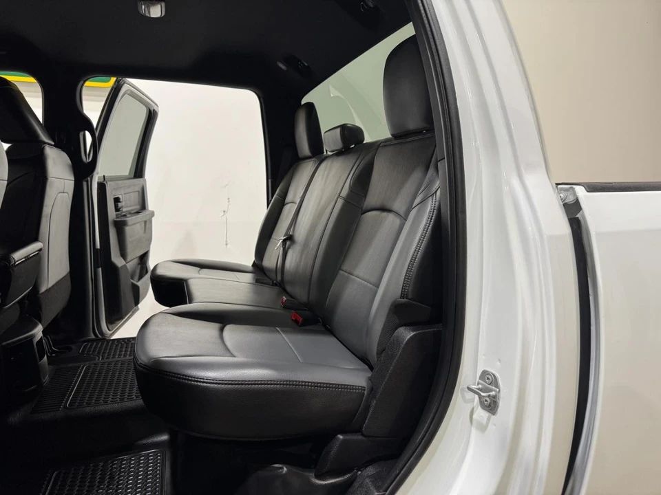 2022 Ram 2500 - Image 17 of 31
