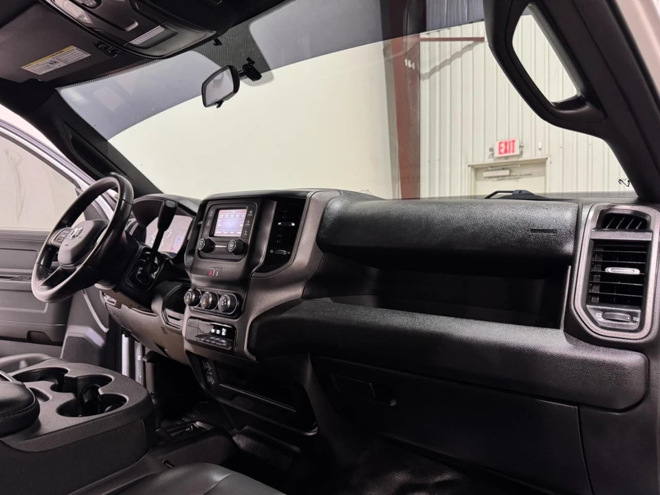 2022 Ram 2500 - Image 12 of 31