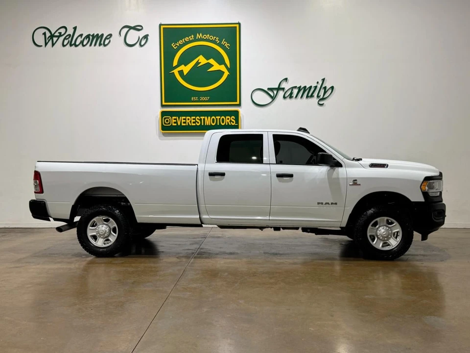 2022 Ram 2500 - Image 9 of 31