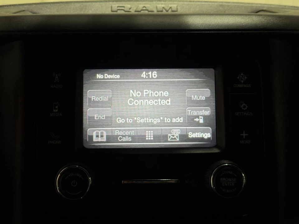 2022 Ram 2500 - Image 10 of 21