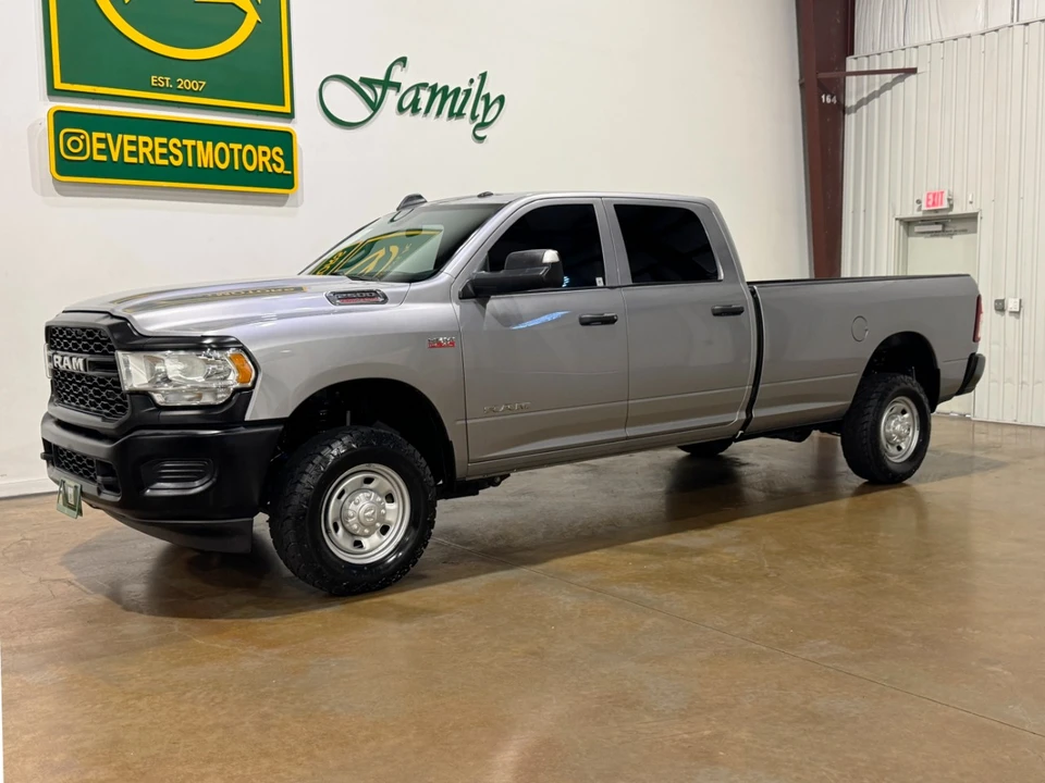 2022 Ram 2500 - Image 3 of 12