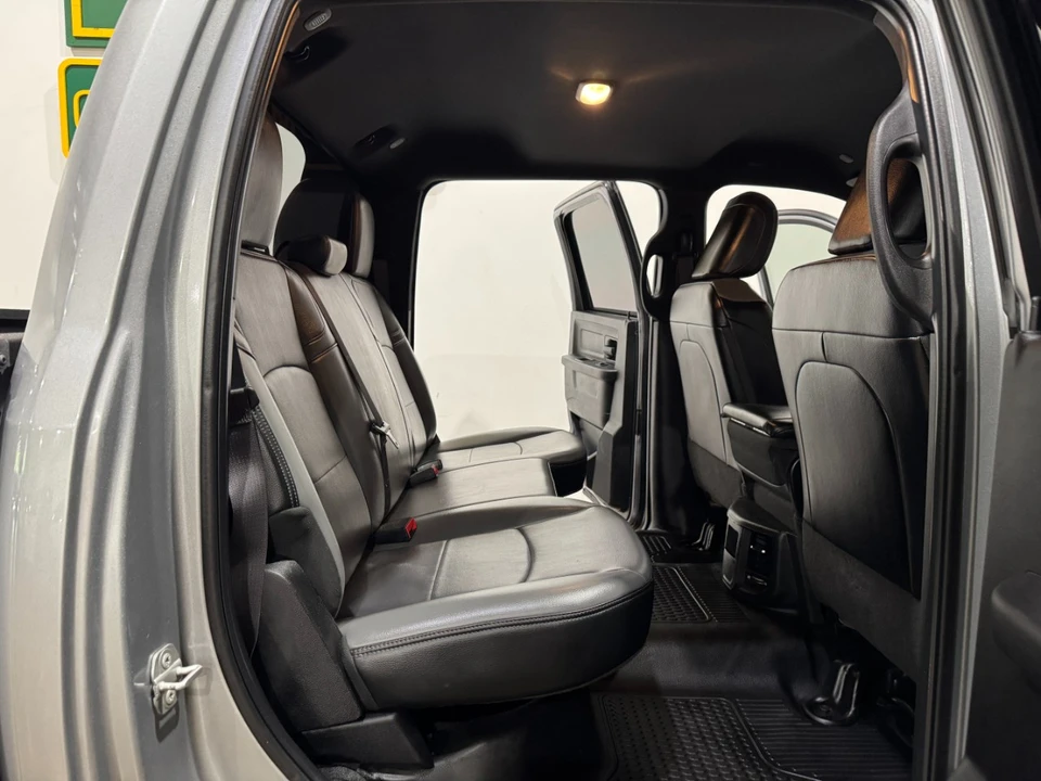 2022 Ram 2500 - Image 16 of 21