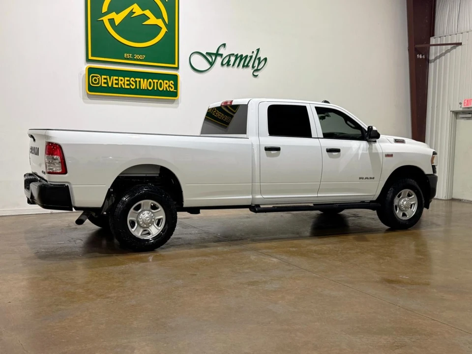 2022 Ram 2500 - Image 8 of 31