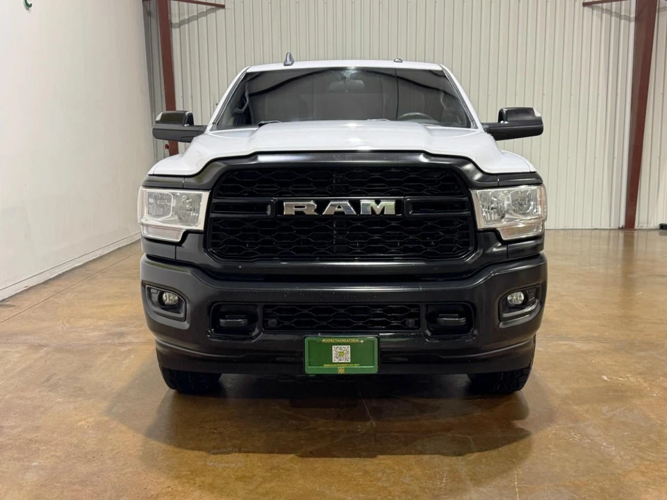 2022 Ram 2500 - Image 2 of 31