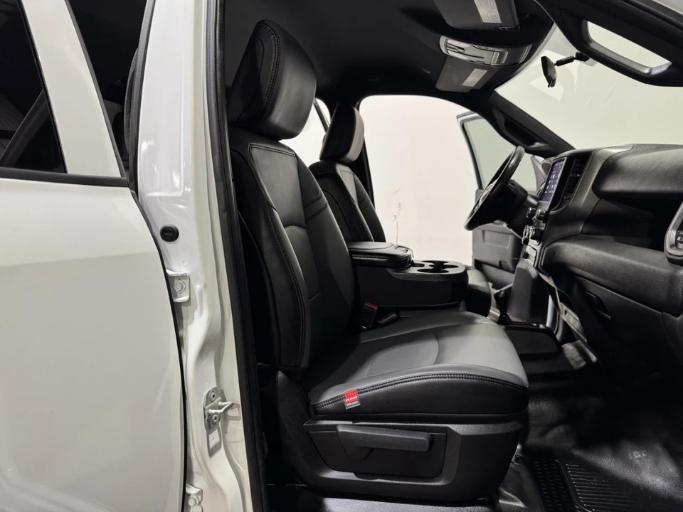 2022 Ram 2500 - Image 15 of 31
