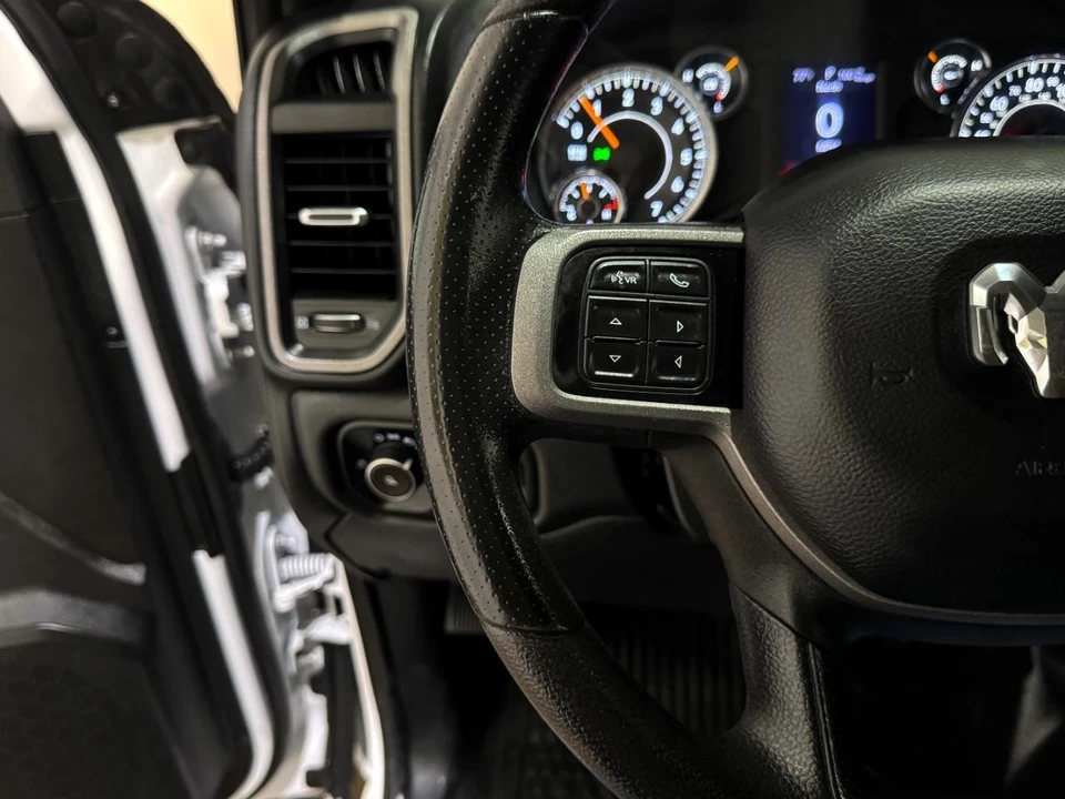2022 Ram 2500 - Image 23 of 31