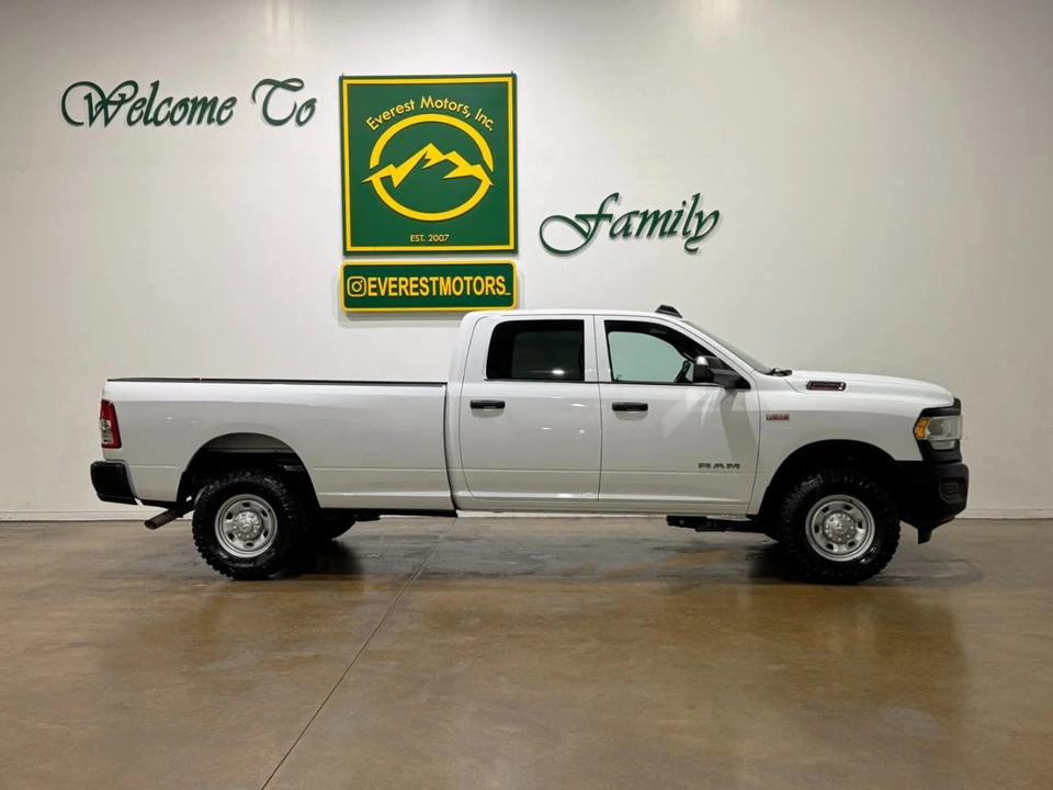 2022 Ram 2500 - Image 9 of 31