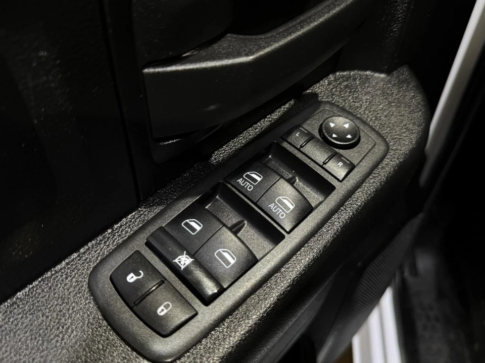 2022 Ram 2500 - Image 29 of 31