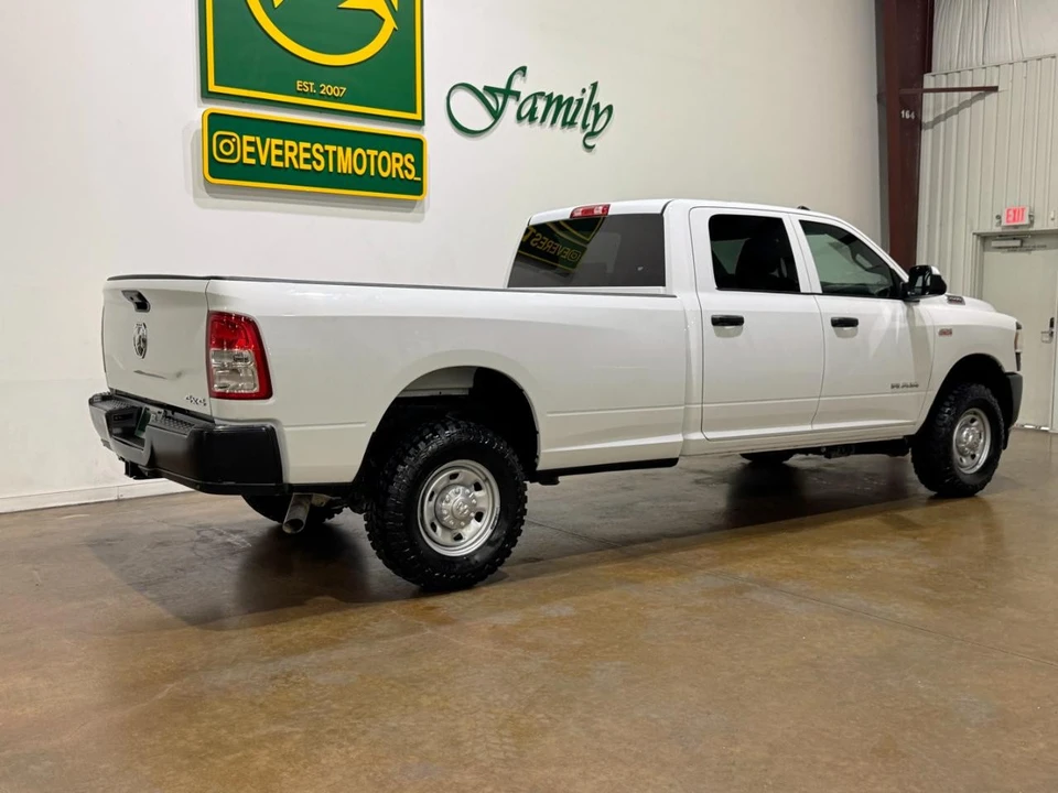 2022 Ram 2500 - Image 8 of 31