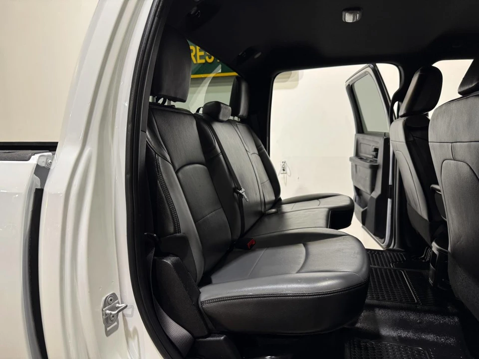 2022 Ram 2500 - Image 16 of 31