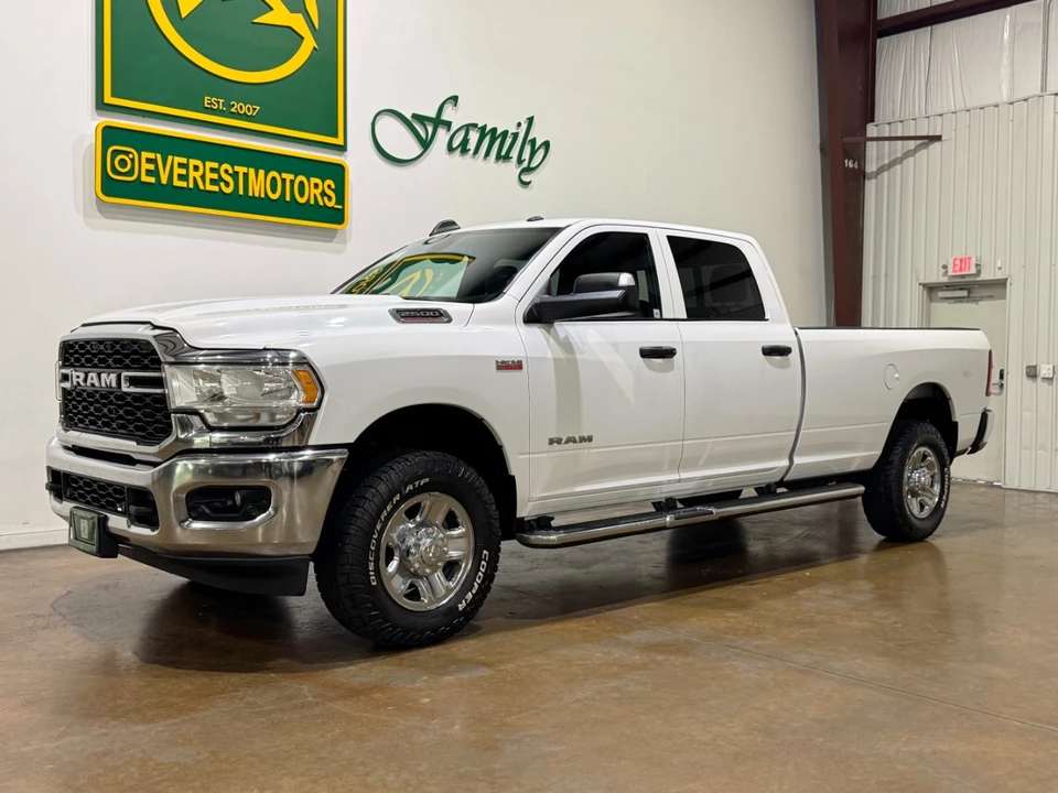 2022 Ram 2500 - Image 3 of 12