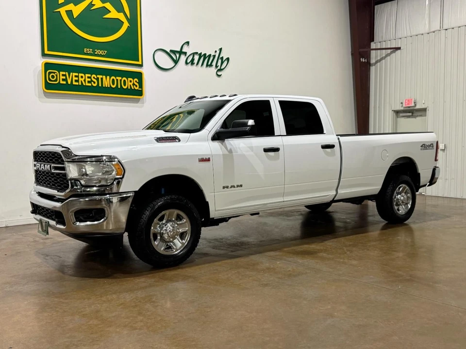 2022 Ram 2500 - Image 3 of 31
