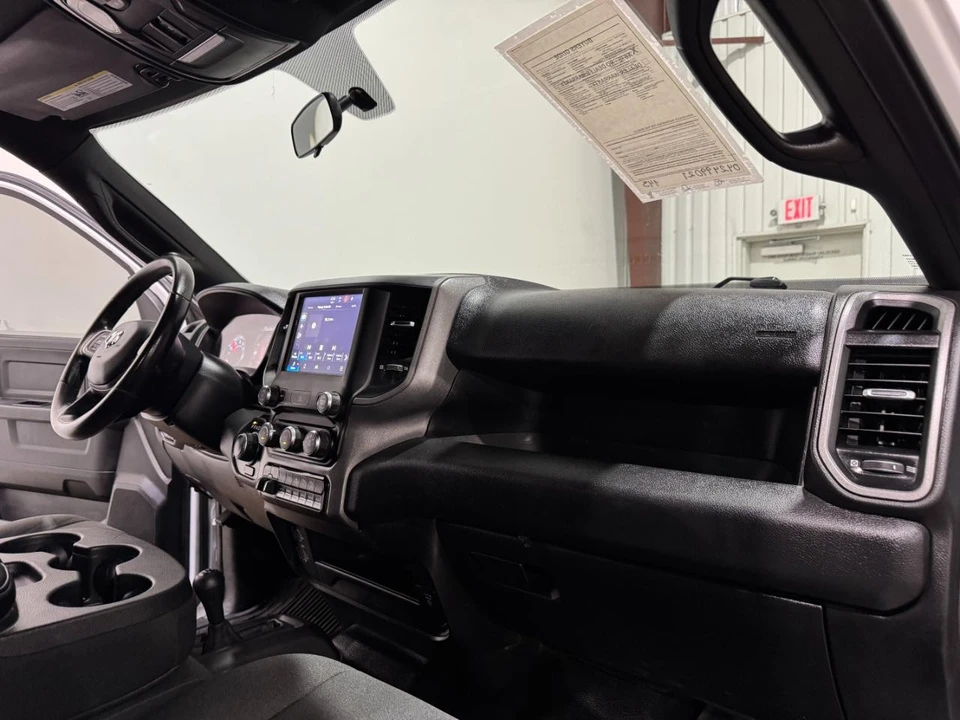 2022 Ram 2500 - Image 12 of 31