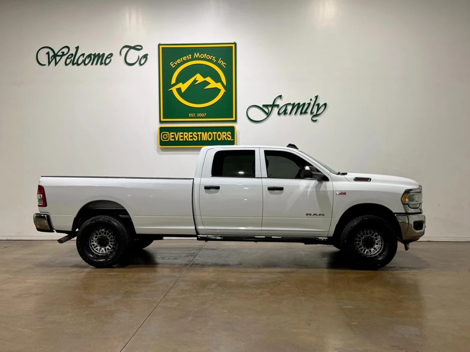 2022 Ram 2500 - Image 5 of 31