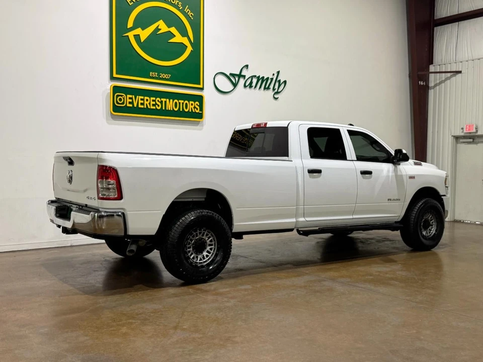 2022 Ram 2500 - Image 8 of 31