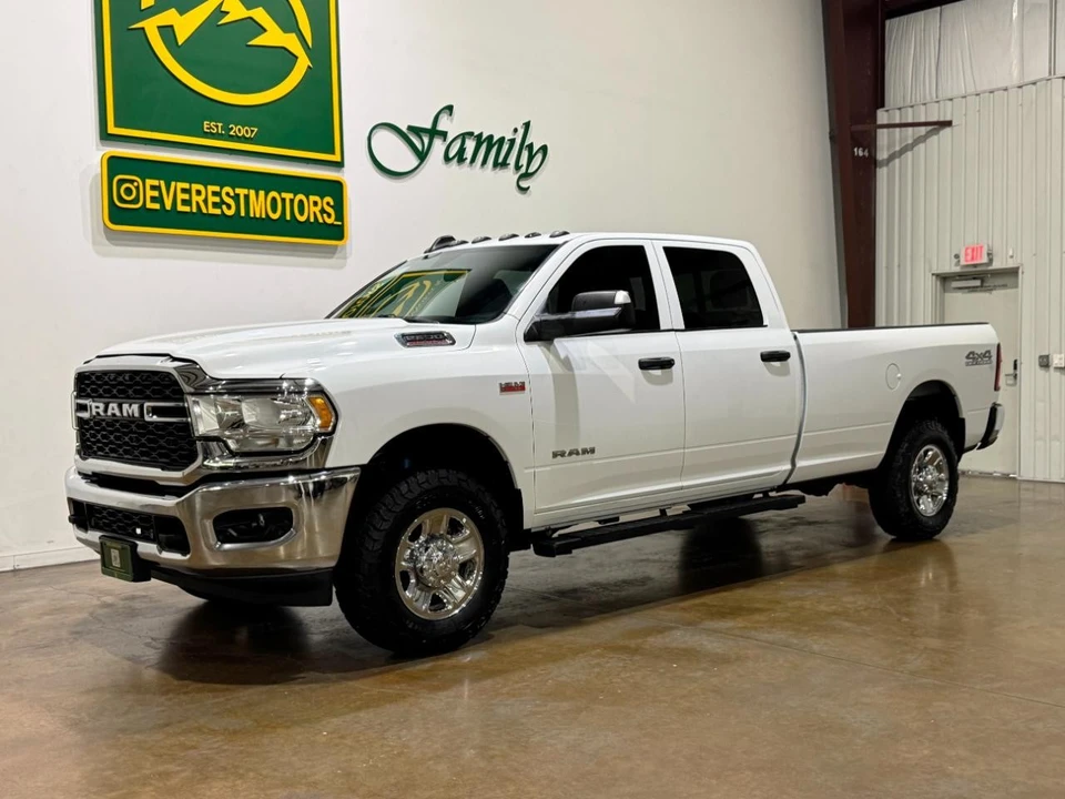 2022 Ram 2500 - Image 3 of 31