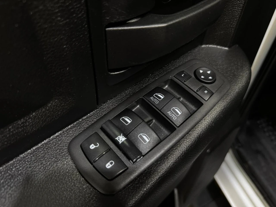 2022 Ram 2500 - Image 26 of 31