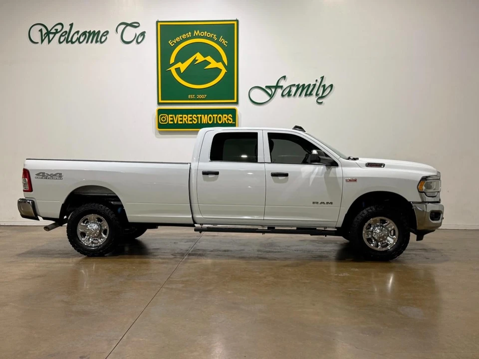 2022 Ram 2500 - Image 9 of 31