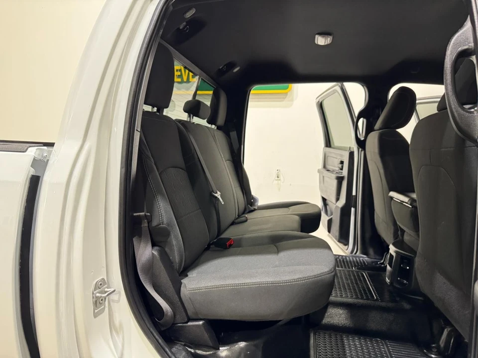 2022 Ram 2500 - Image 18 of 31