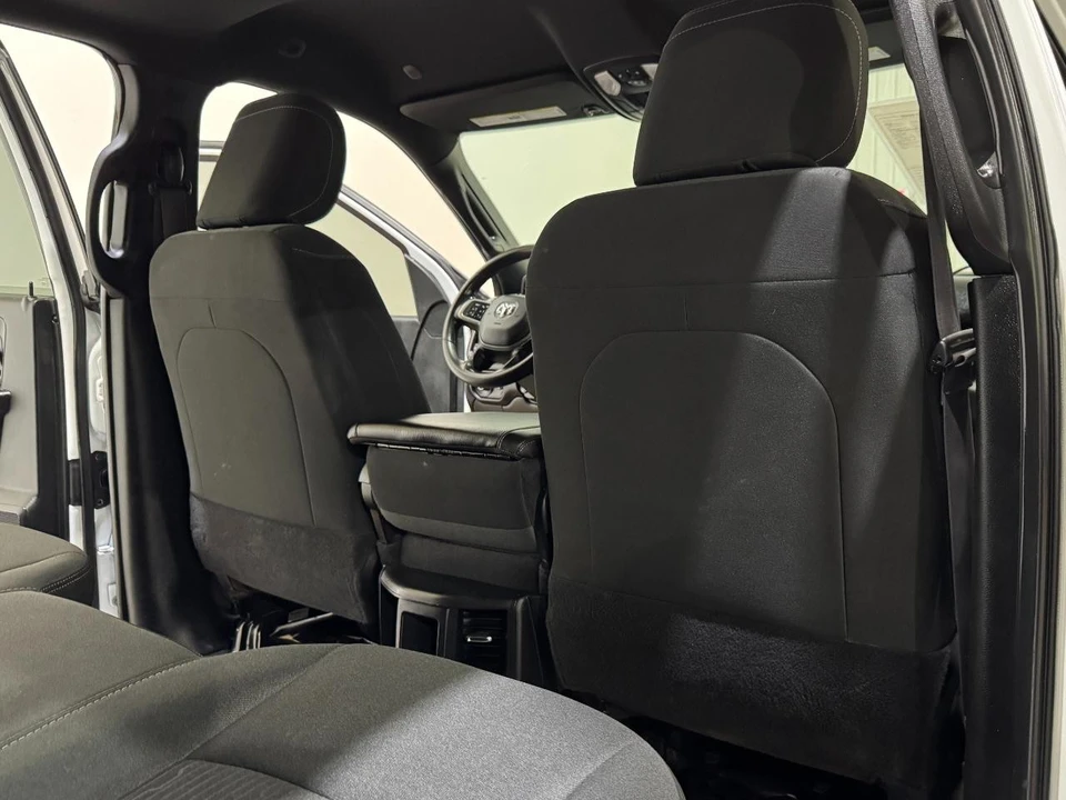 2022 Ram 2500 - Image 16 of 31