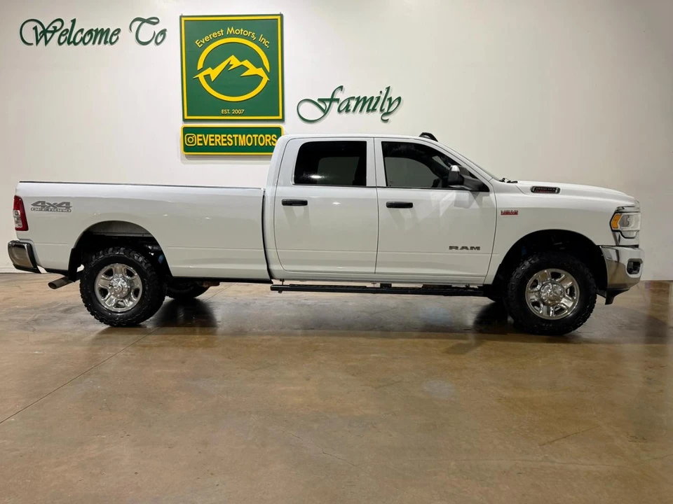 2022 Ram 2500 - Image 2 of 21