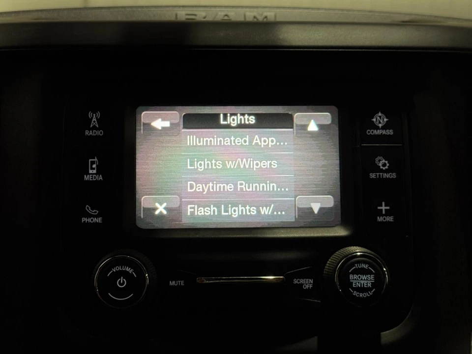 2022 Ram 2500 - Image 23 of 31
