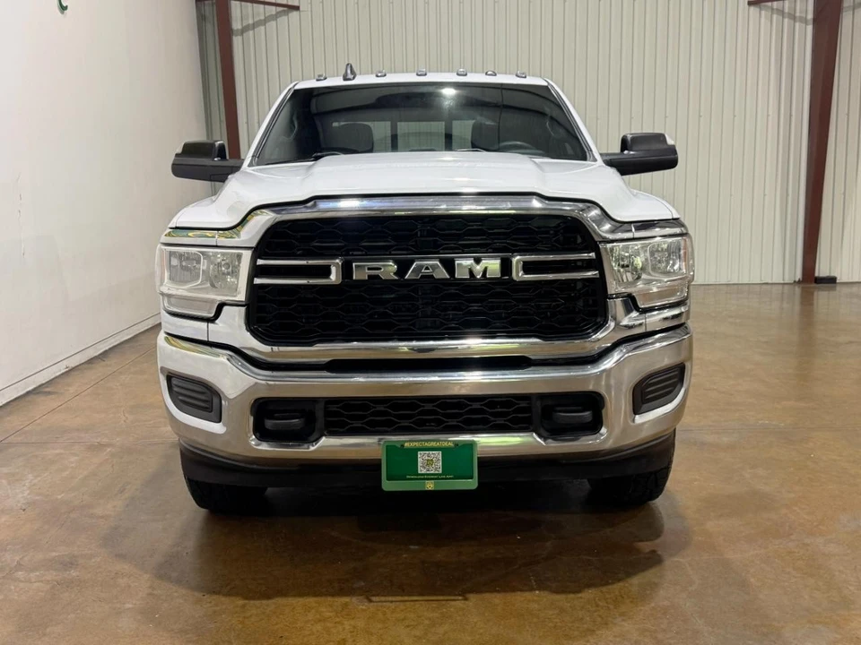 2022 Ram 2500 - Image 2 of 31